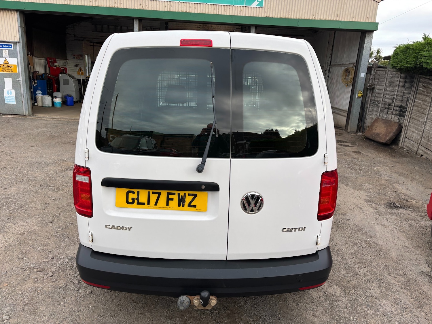 Used Volkswagen Caddy 2017 for sale - 76263671: Photo 5