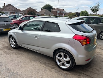 Used Kia Pro Ceed 2008 for sale - 79555771: Photo