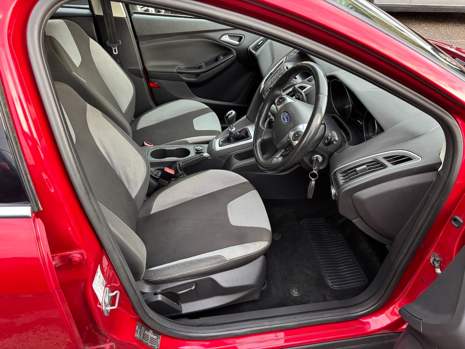 Used Ford Focus 2012 for sale - 76861727: Photo 7