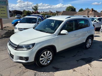Volkswagen - Tiguan