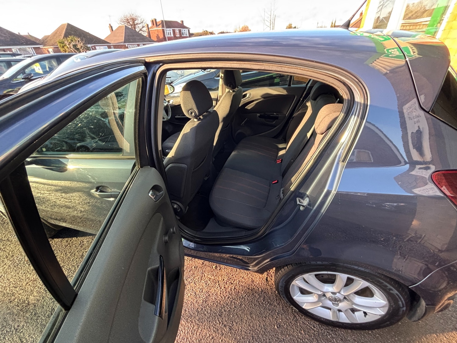 Used Vauxhall Corsa 2010 for sale - 77261246: Photo 11