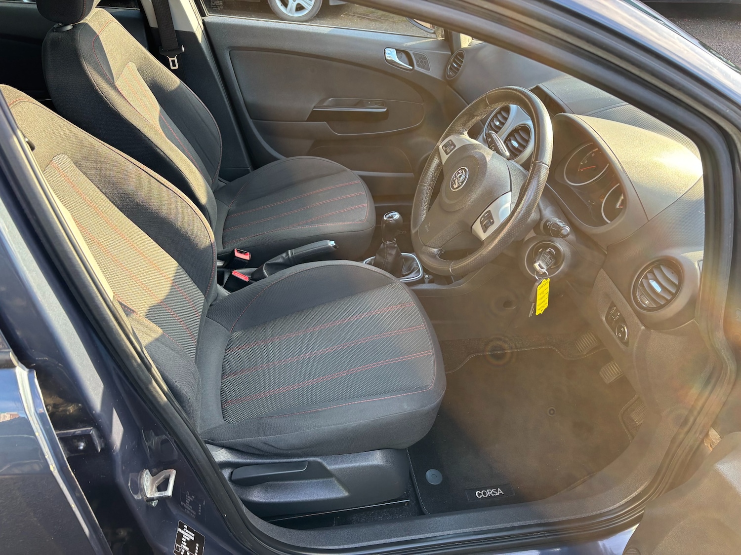 Used Vauxhall Corsa 2010 for sale - 77261246: Photo 7