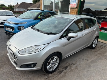 2013 (13) - 1.0 EcoBoost Zetec 5dr