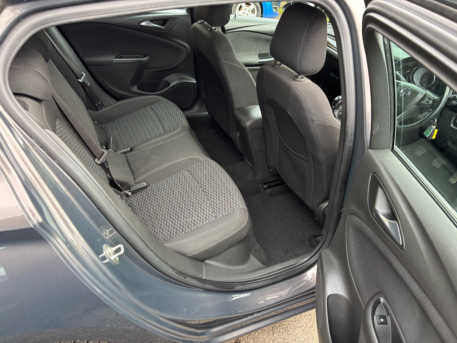 Used Vauxhall Astra 2016 for sale - 77638702: Photo 9