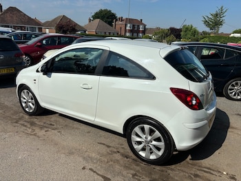 Used Vauxhall Corsa 2014 for sale - 79017144: Photo