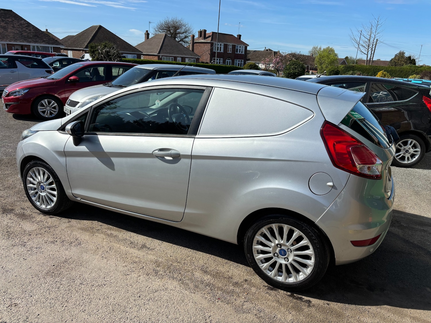 Used Ford Fiesta 2013 for sale - 78143880: Photo 4