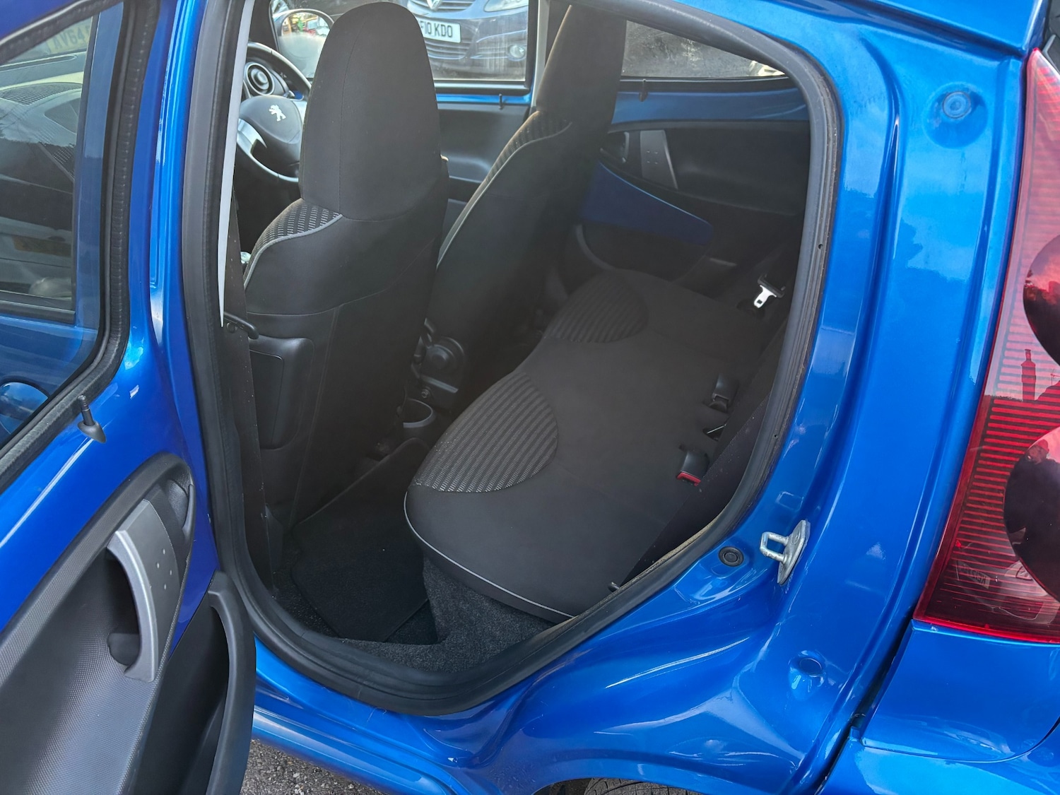 Used Peugeot 107 2012 for sale - 77335706: Photo 10