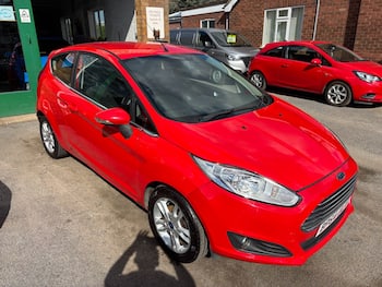 Used Ford Fiesta 2015 for sale - 79854723: Photo