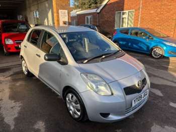 Used Toyota Yaris 2009 for sale - 74024299: Photo