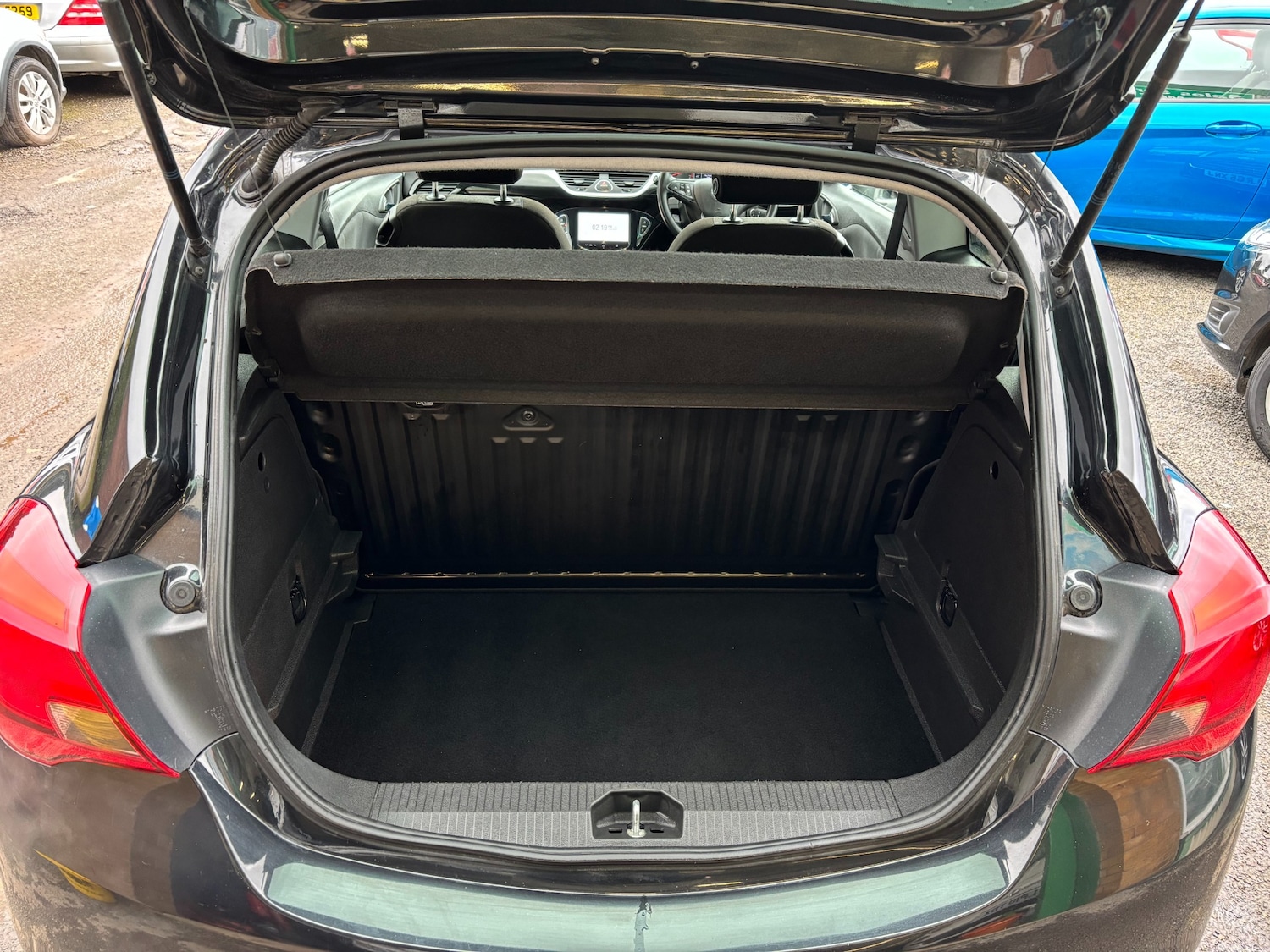 Used Vauxhall Corsa 2016 for sale - 77530568: Photo 9