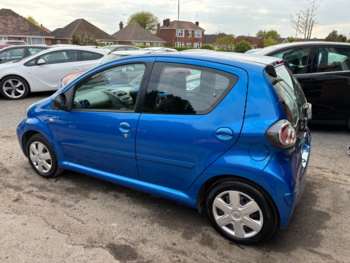 Used Toyota AYGO 2010 for sale - 74471969: Photo