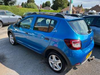 Used Dacia Sandero Stepway 2013 for sale - 75250686: Photo