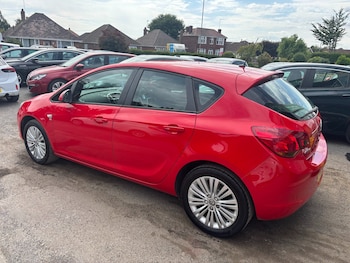 Used Vauxhall Astra 2011 for sale - 79343930: Photo