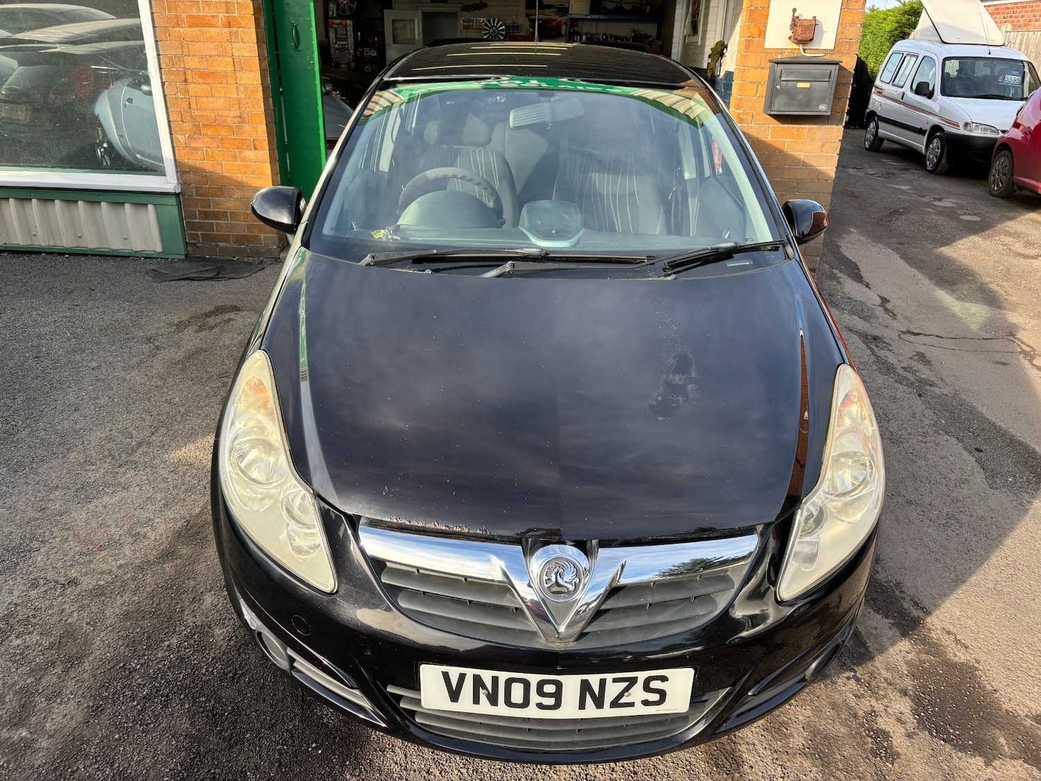 Used Vauxhall Corsa 2009 for sale - 77651730: Photo 3