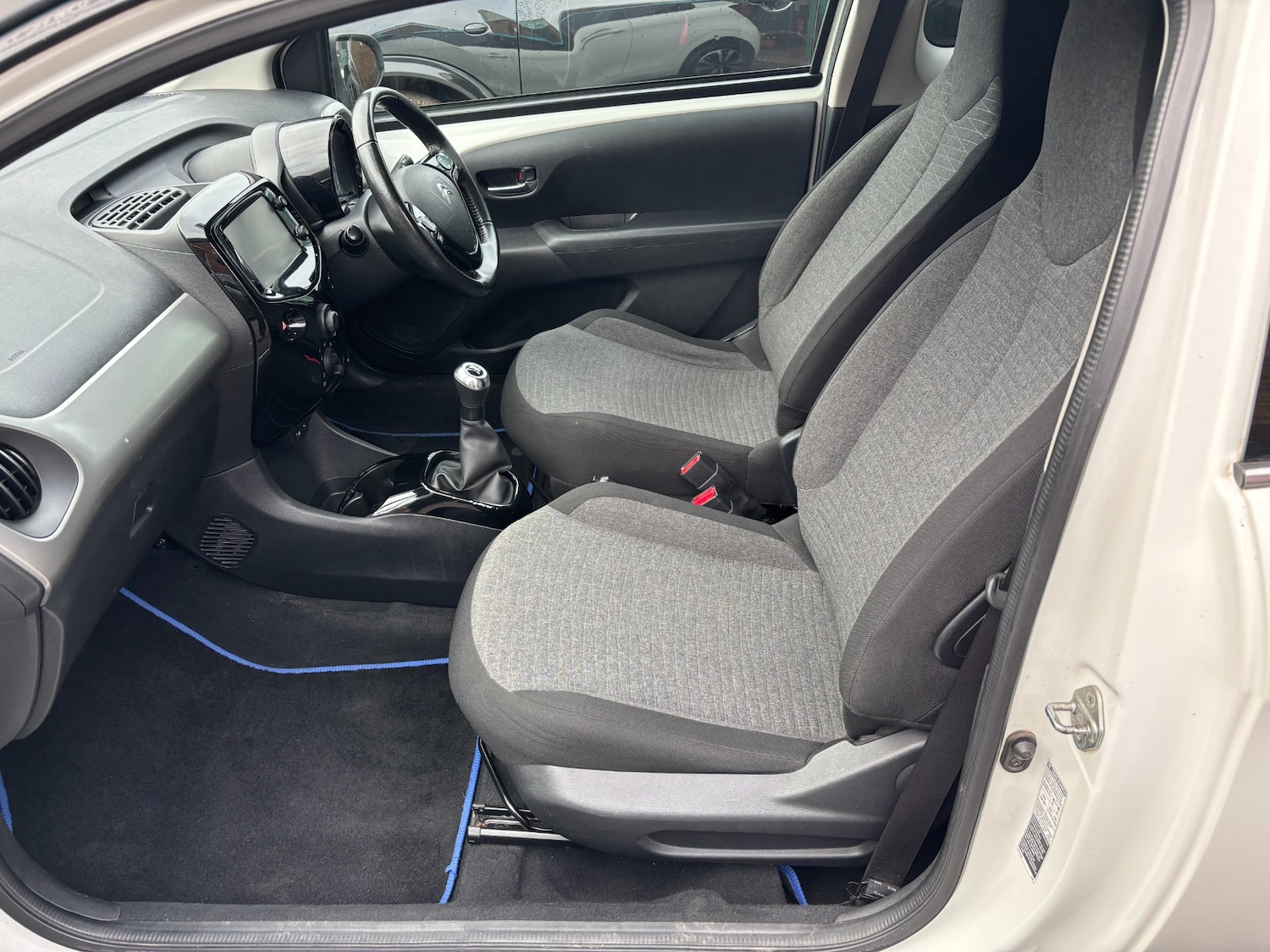 Used Citroen C1 2015 for sale - 76719760: Photo 9