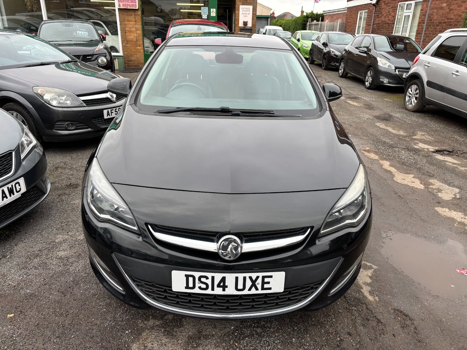 Used Vauxhall Astra 2014 for sale - 76638711: Photo 2