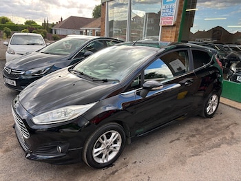 Used Ford Fiesta 2016 for sale - 78888235: Photo