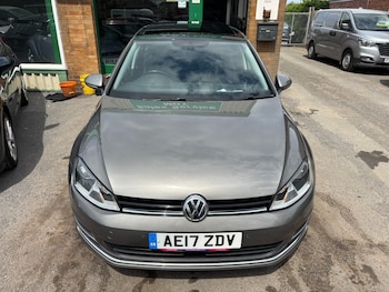 Used Volkswagen Golf 2017 for sale - 78762035: Photo