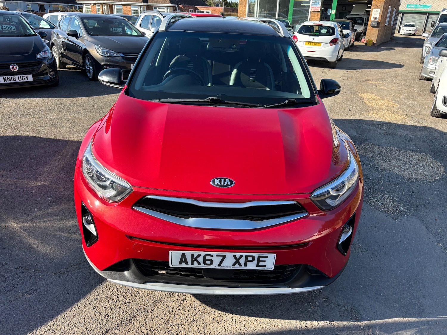 Used Kia Stonic 2017 for sale - 77983783: Photo 3