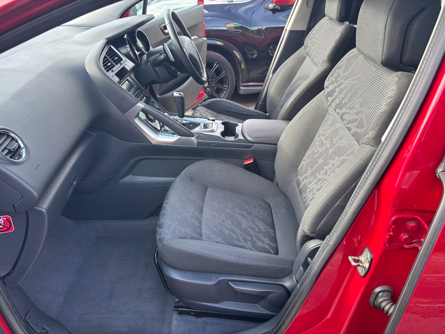 Used Peugeot 3008 2012 for sale - 76736730: Photo 12