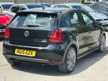 Used Volkswagen Polo 2015 for sale - 78850694: Photo