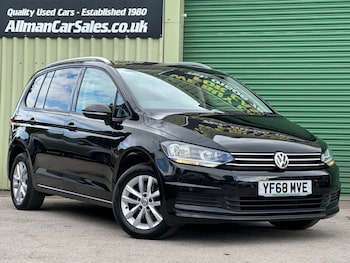 Used Volkswagen Touran 2018 for sale - 78943611: Photo