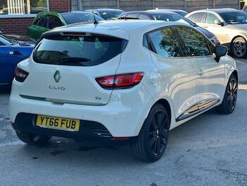 Used Renault Clio 2016 for sale - 79871374: Photo