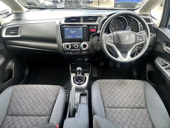 Used Honda Jazz 2017 for sale - 78943587: Photo