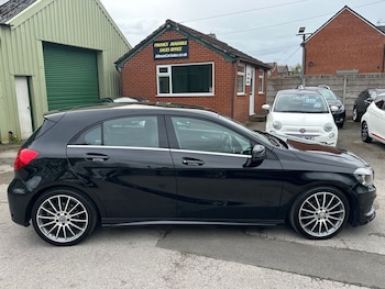 Used Mercedes-Benz A-Class 2015 for sale - 78400964: Photo