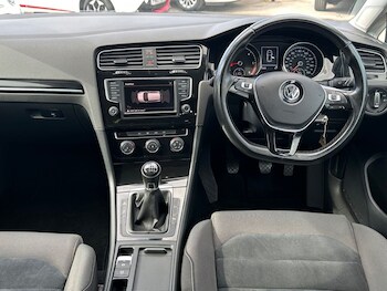 Used Volkswagen Golf 2016 for sale - 78400961: Photo