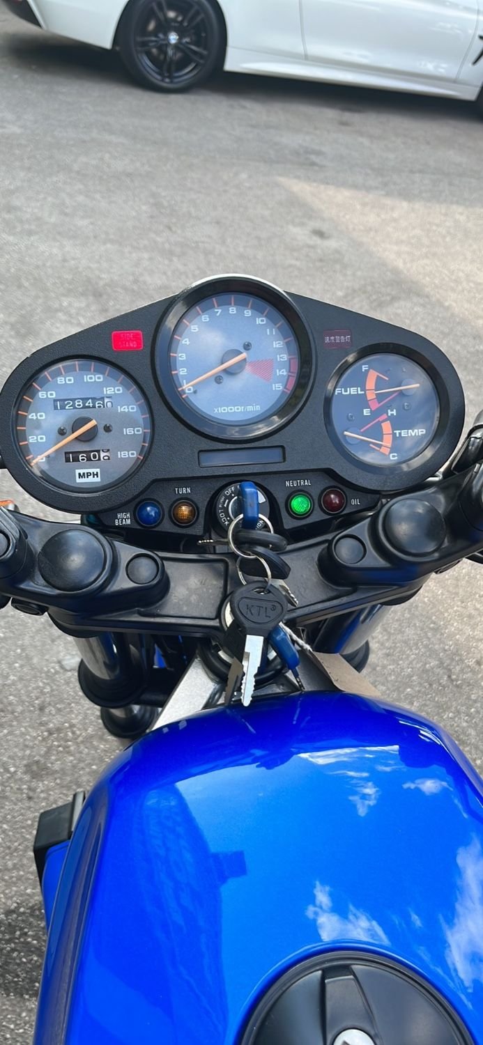Used Suzuki GSX 2011 for sale - 78401304: Photo 4