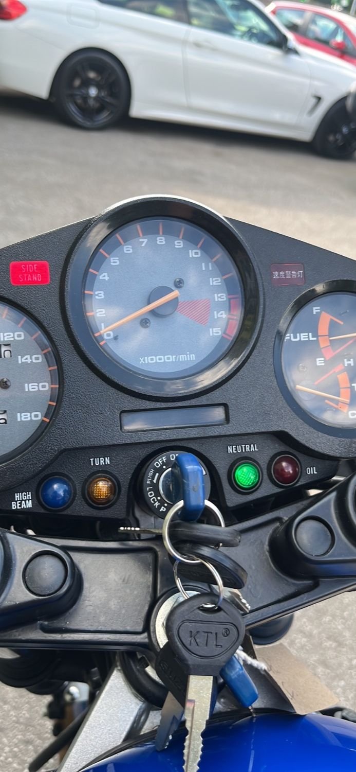 Used Suzuki GSX 2011 for sale - 78401304: Photo 5