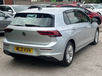 Used Volkswagen Golf 2021 for sale - 78401399: Photo