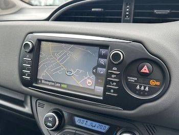 Used Toyota Yaris 2019 for sale - 78901083: Photo