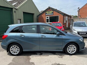 Used Mercedes-Benz B Class 2014 for sale - 78943381: Photo