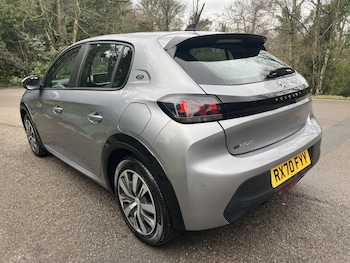 Used Peugeot 208 2020 for sale - 77544534: Photo