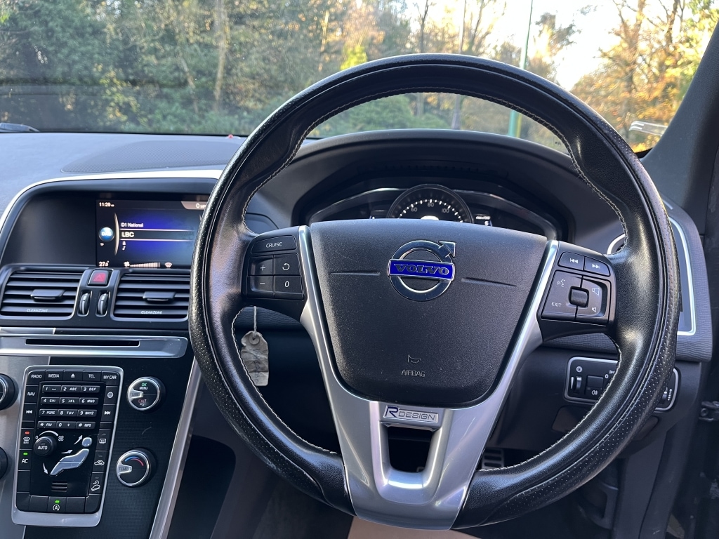 Used Volvo XC60 2017 for sale - 76694718: Photo 14