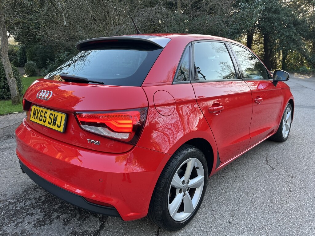 Used Audi A1 2015 for sale - 77736100: Photo 2