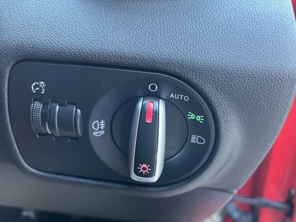 Used Audi A1 2015 for sale - 77736100: Photo 22