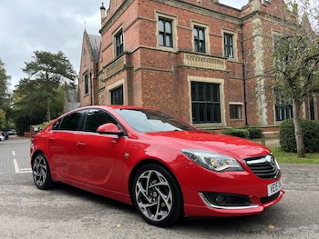 Vauxhall - Insignia