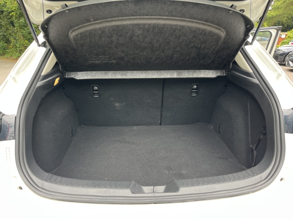 Used Mazda 3 2016 for sale - 75872664: Photo 15