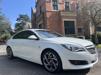 Vauxhall Insignia feature image