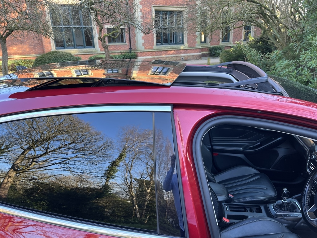 Used Ford Focus 2019 for sale - 77750297: Photo 2