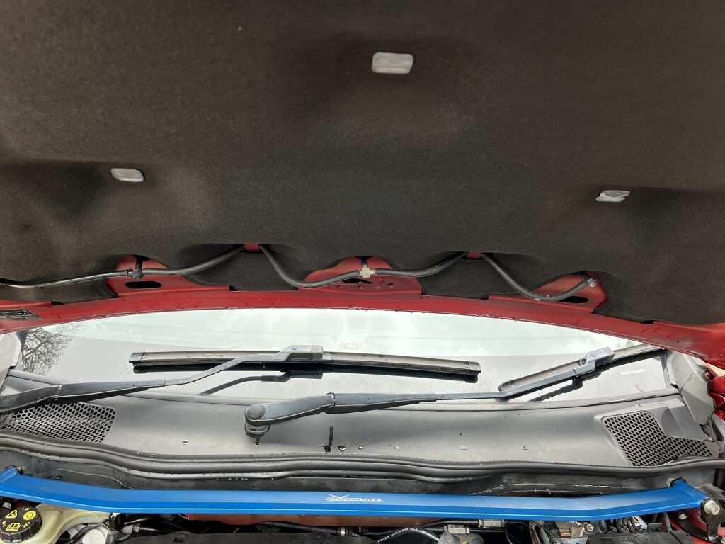 Used Volvo V40 Cross Country 2015 for sale - 78105489: Photo 27