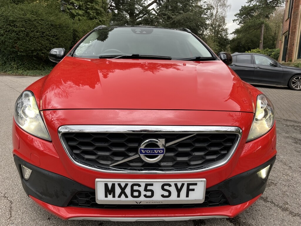 Used Volvo V40 Cross Country 2015 for sale - 78105489: Photo 46