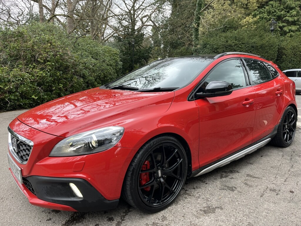 Used Volvo V40 Cross Country 2015 for sale - 78105489: Photo 48