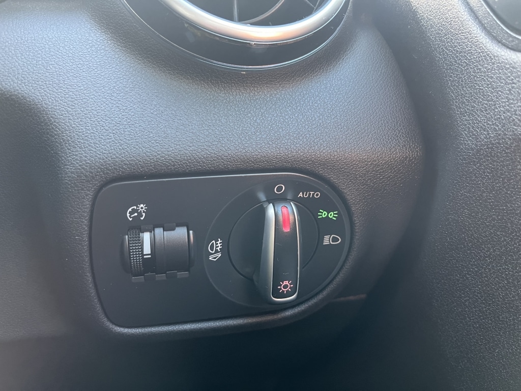 Used Audi A1 2016 for sale - 78018611: Photo 11