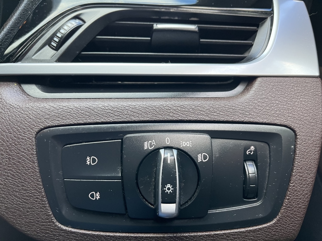 Used BMW X1 2017 for sale - 76343049: Photo 12