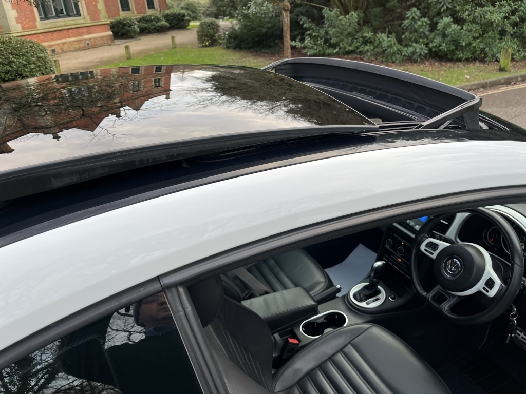 Used Volkswagen Beetle 2015 for sale - 77264687: Photo 17