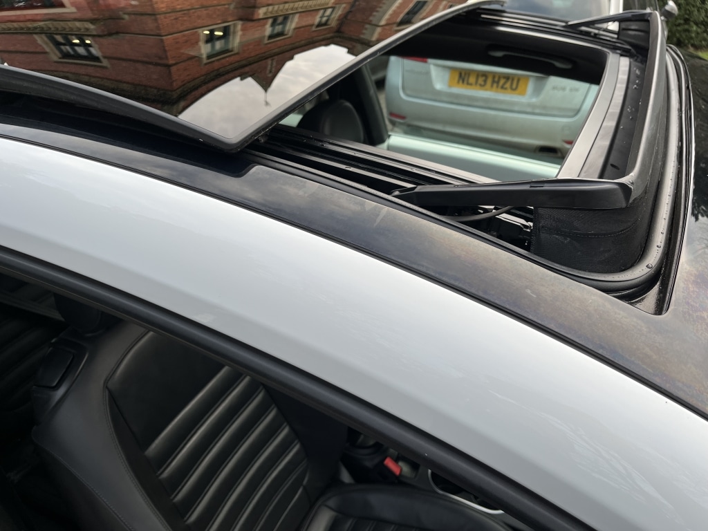 Used Volkswagen Beetle 2015 for sale - 77264687: Photo 19